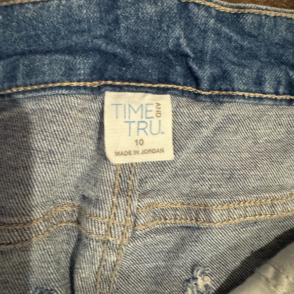 Time and Tru Women's Straight Leg Jeans - Light Blue - Picture 2 of 3